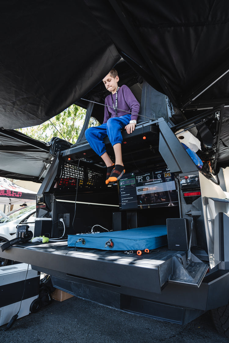 Cybertruck Bed Rack Kit - Urander