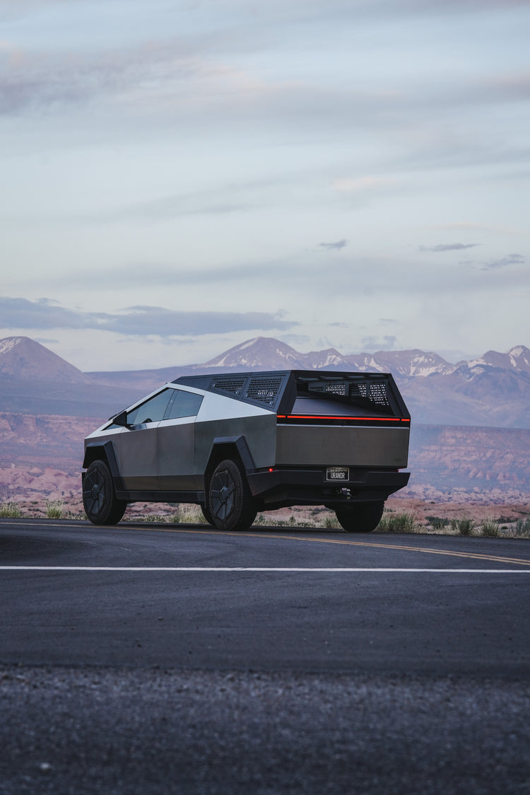 Cybertruck Bed Rack Kit - Urander