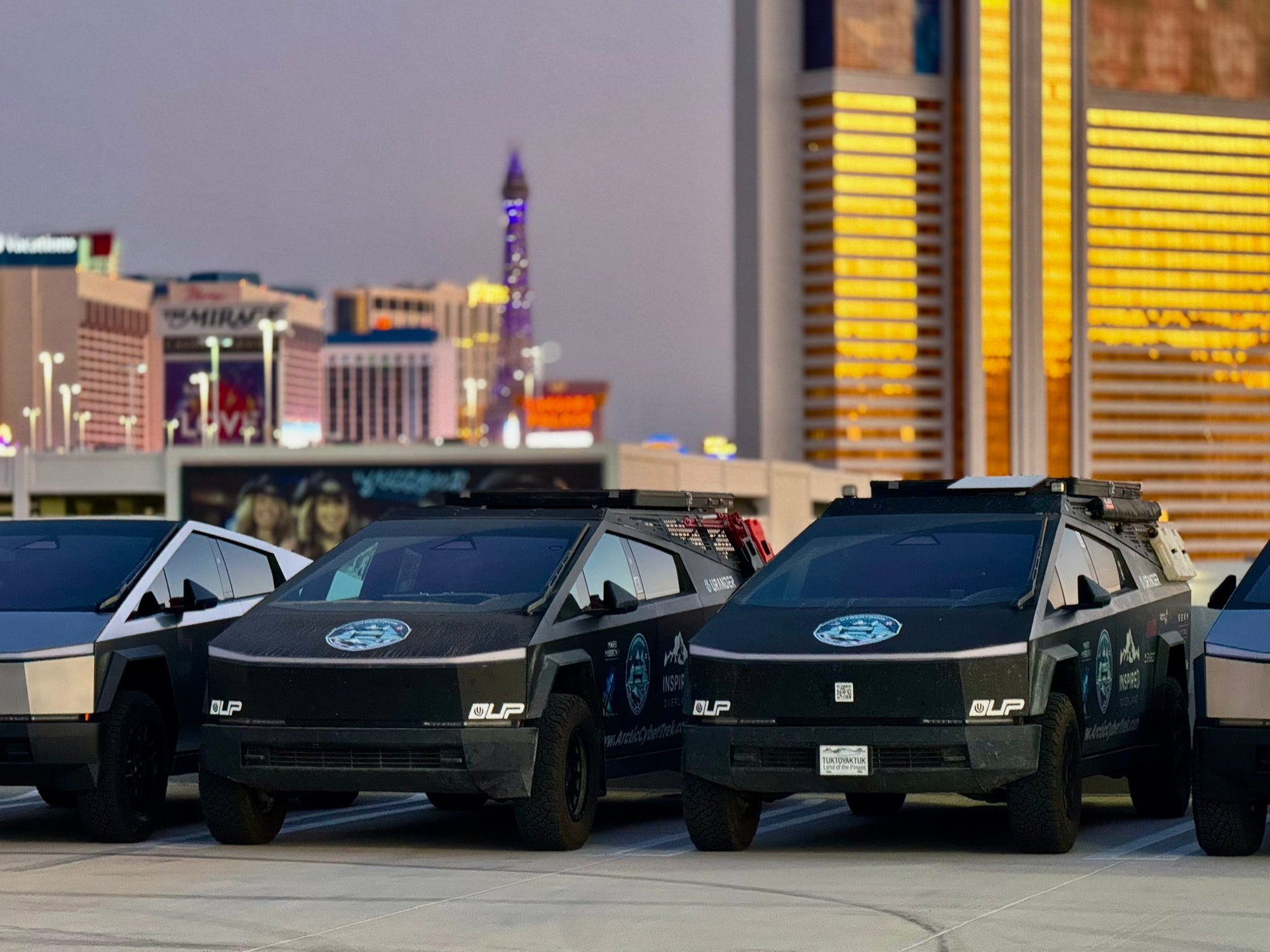 Cybertruck Bed Rack Kit - Urander