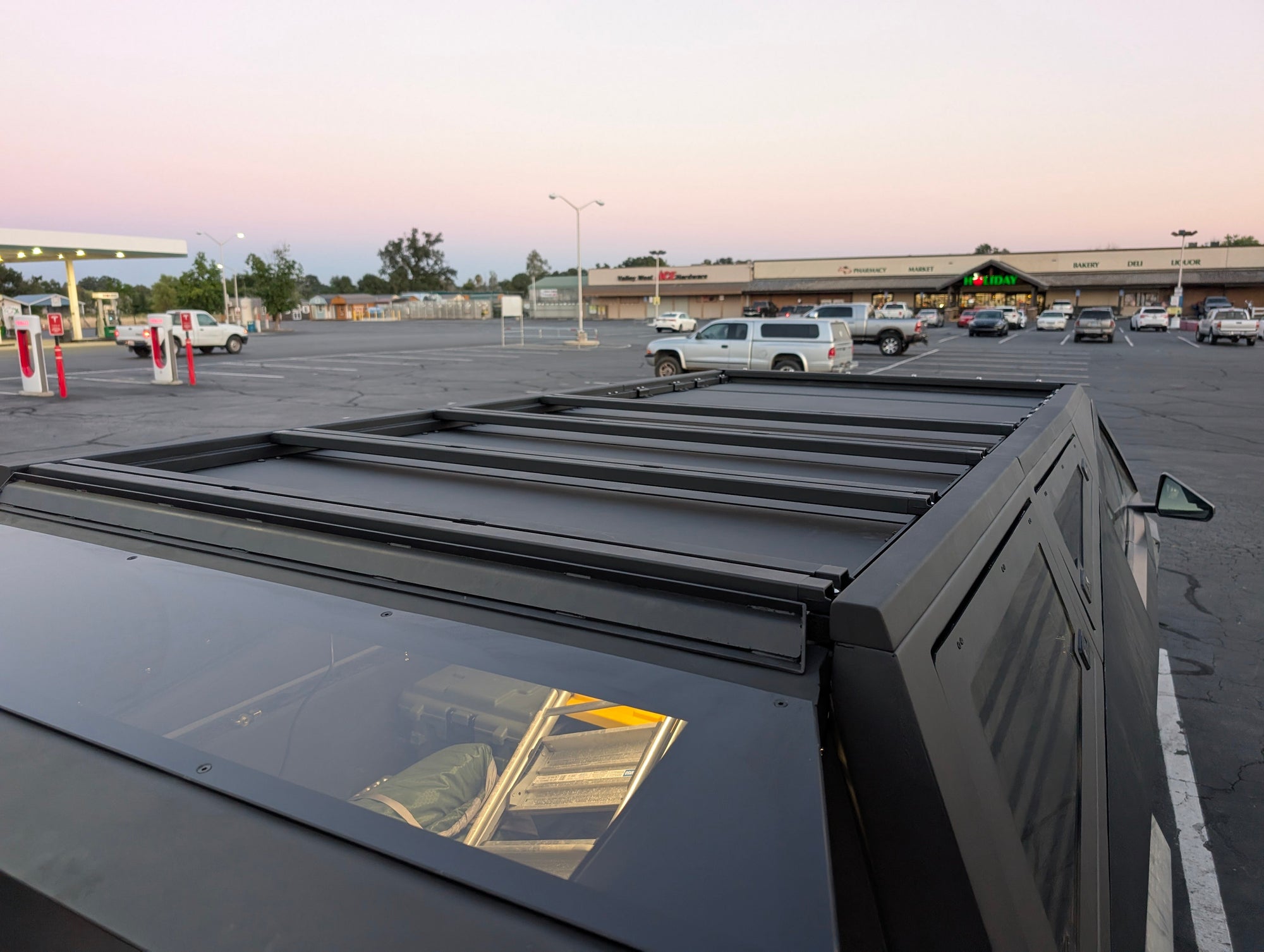 Cybertruck Bed Rack Kit - Urander