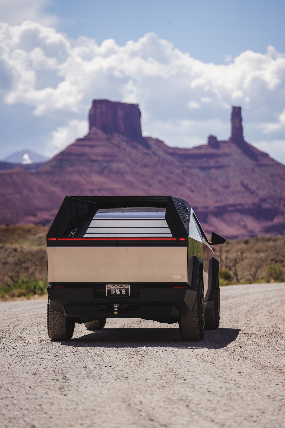 Cybertruck Bed Rack Kit | Urander