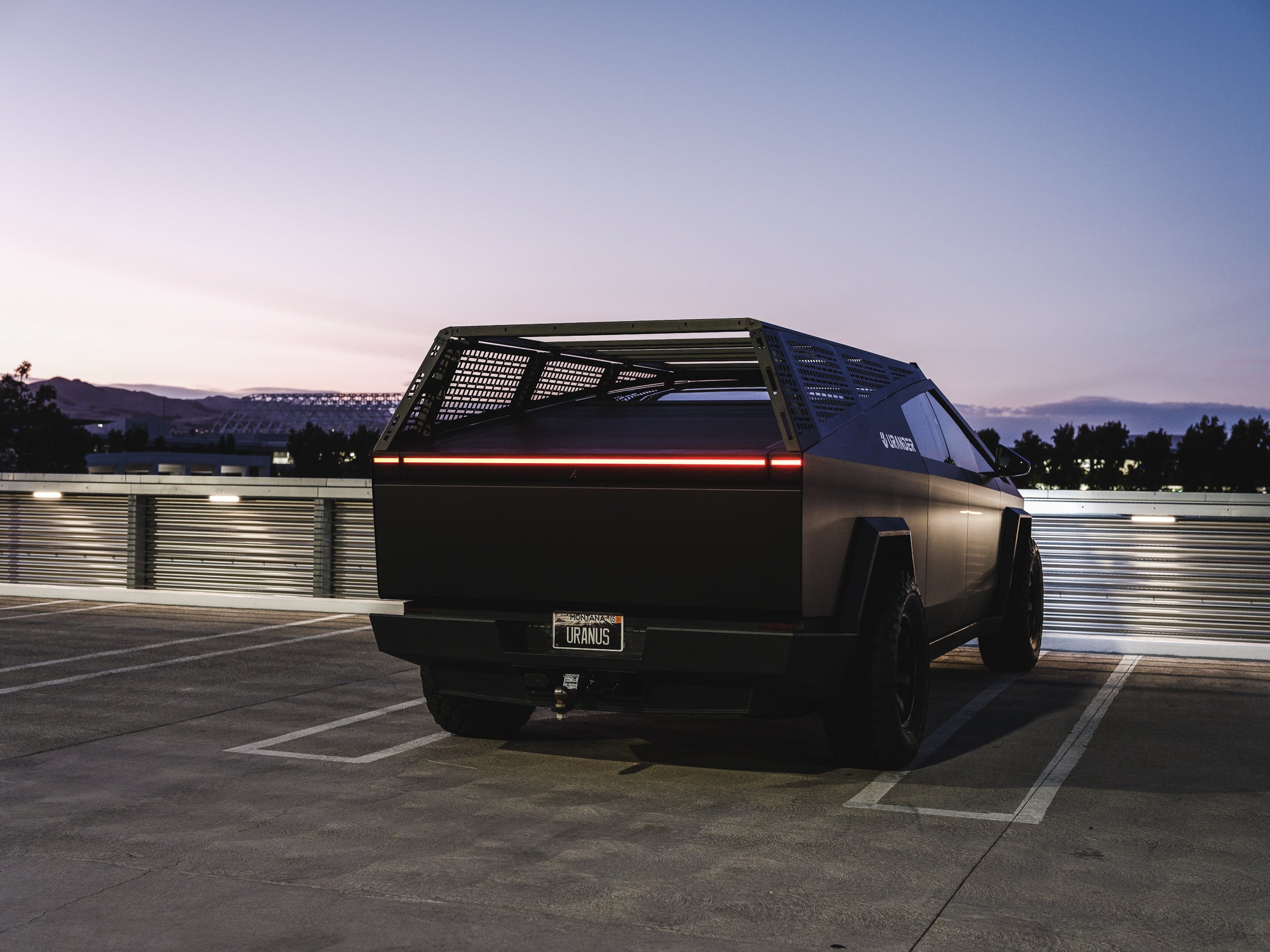 Cybertruck Bed Rack Kit - Urander