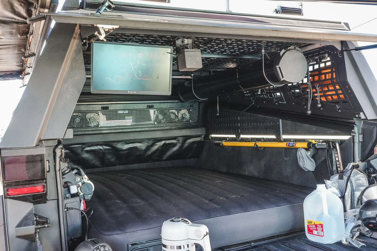Cybertruck Bed Rack Kit - Urander